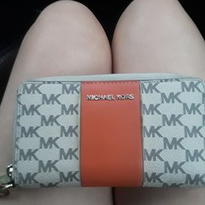 Micheal Kors Wallet
